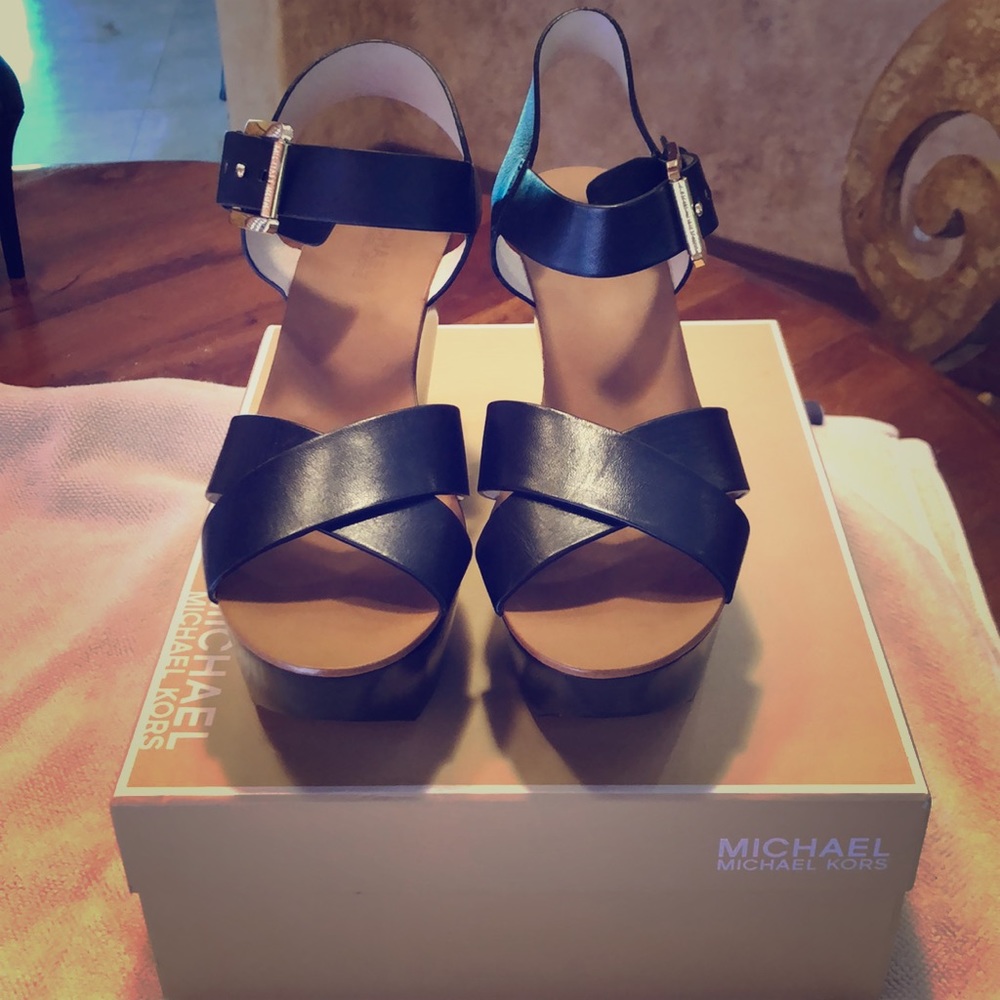 MICHAEL KORS Black Wedge Sandal